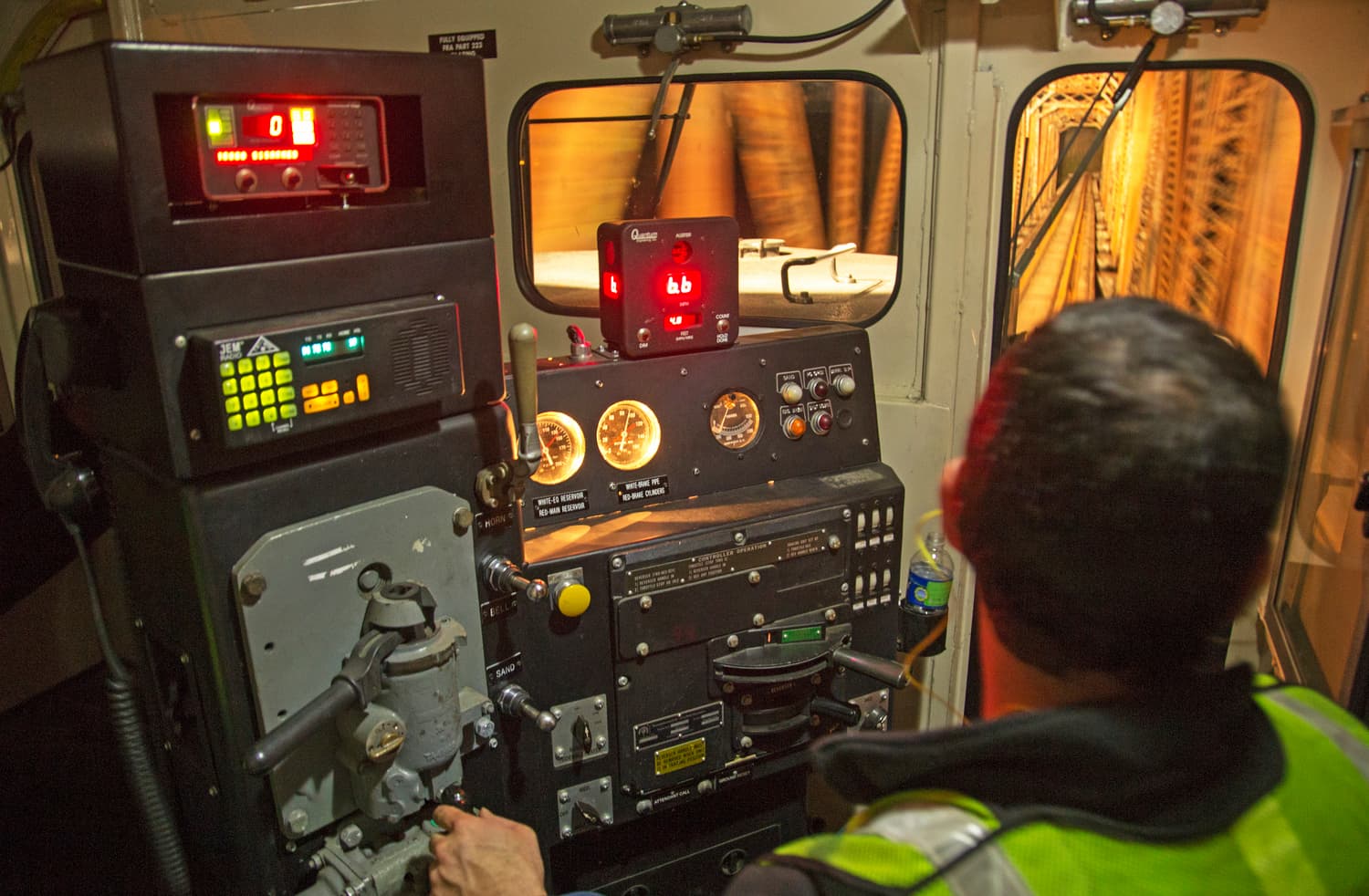 man conducting a klw 2250 locomotive